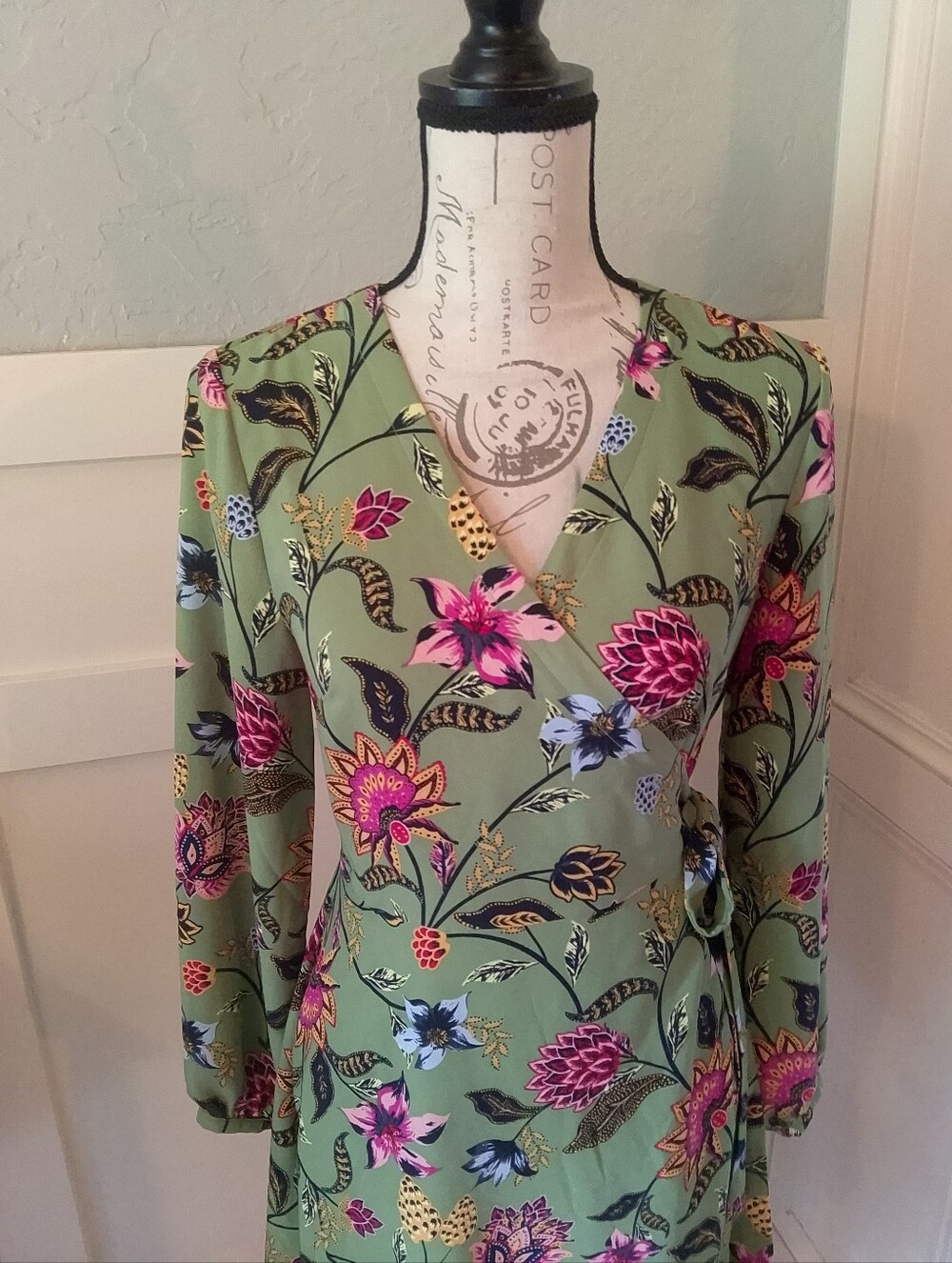 Loft Green Floral Wrap Dress Sz 6P - Picture 3 of 5
